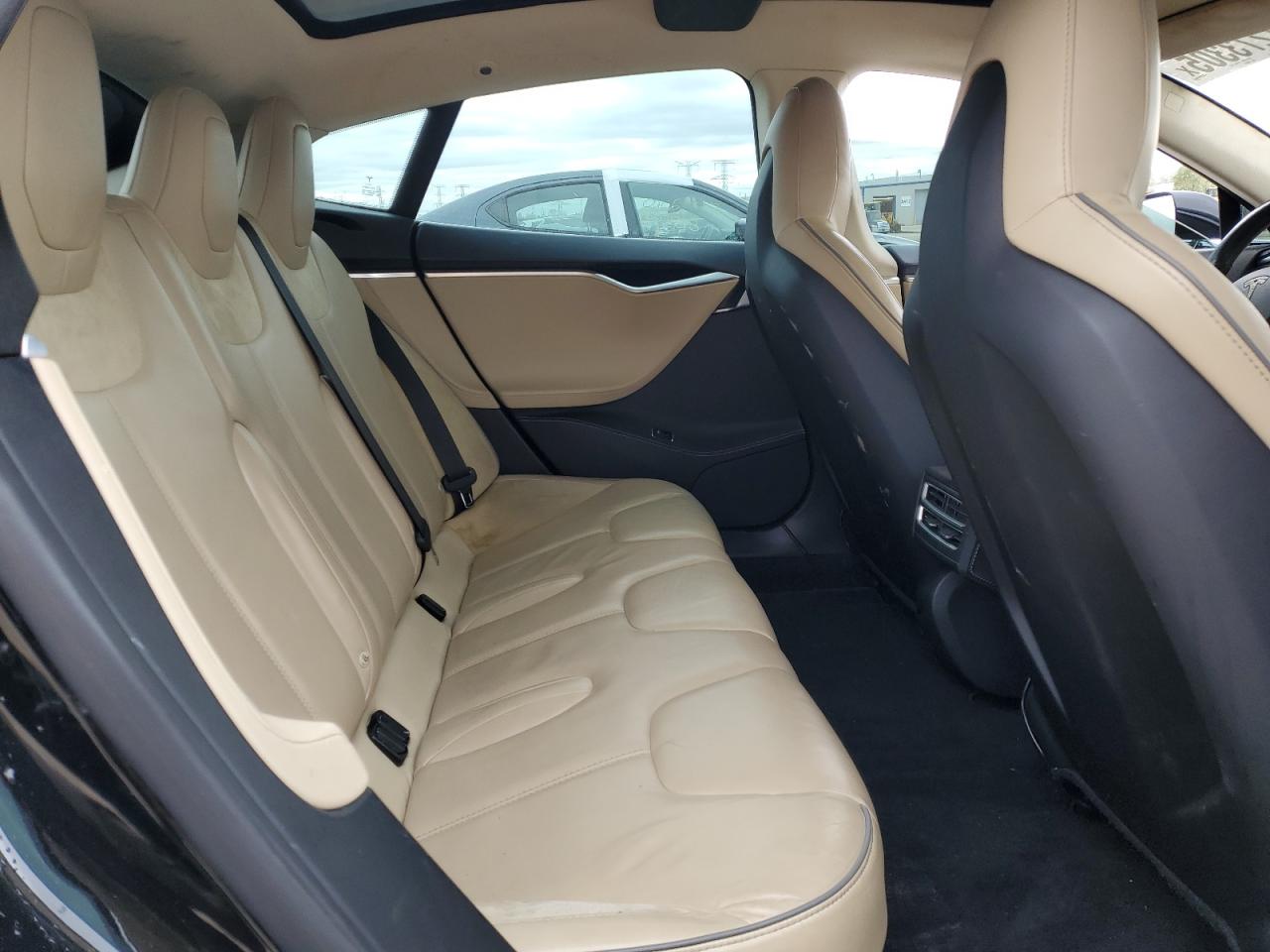 2014 Tesla Model S VIN: 5YJSA1S13EFP64841 Lot: 87273305