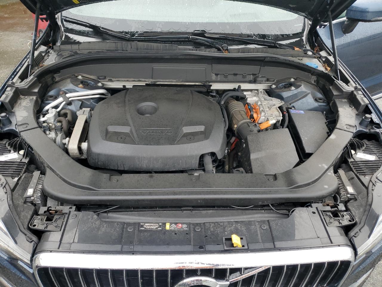 2021 Volvo Xc60 T8 Recharge Inscription Express VIN: YV4BR0DK9M1685641 Lot: 84269215