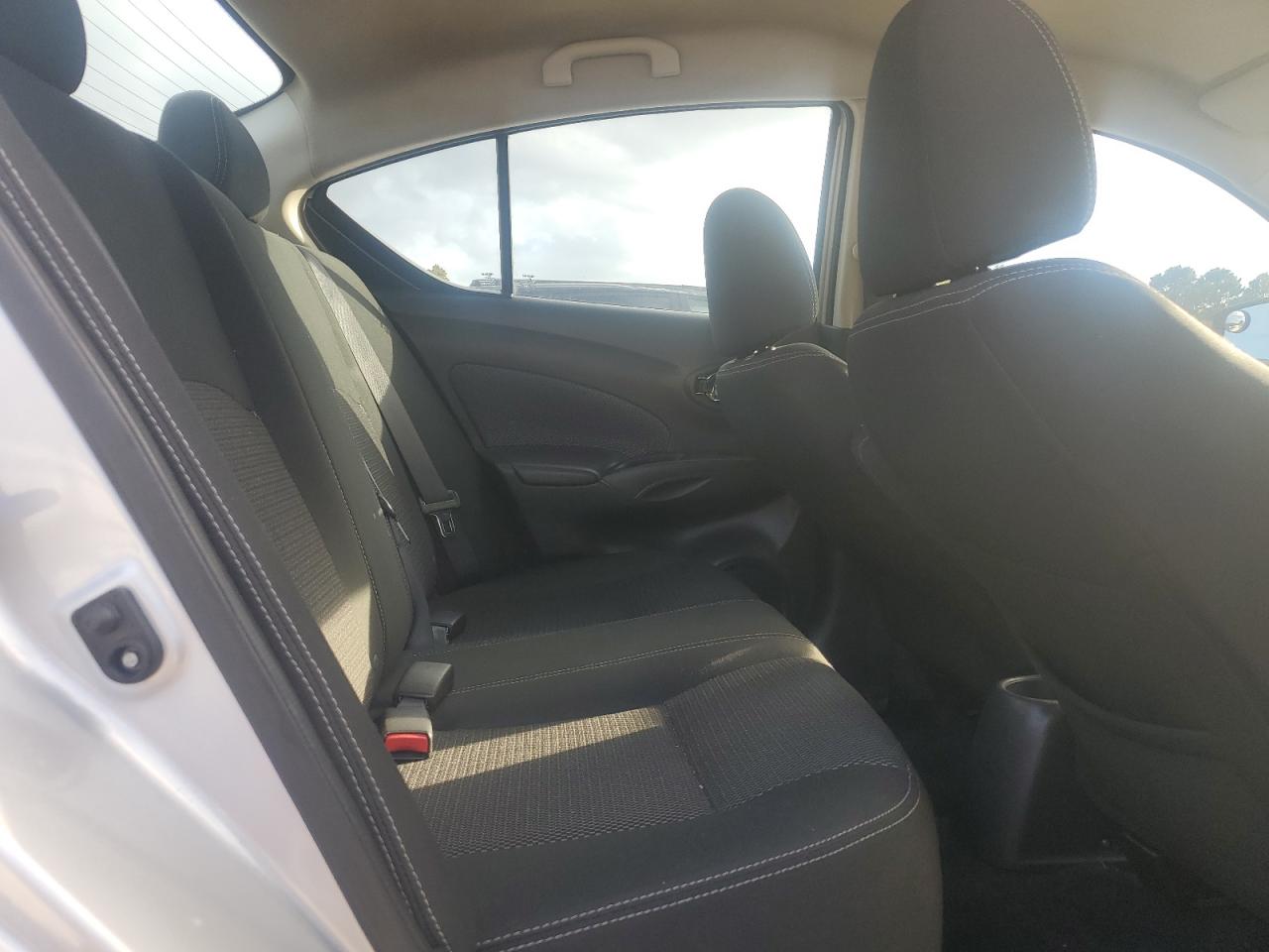 2017 Nissan Versa S VIN: 3N1CN7AP2HK429828 Lot: 84768075