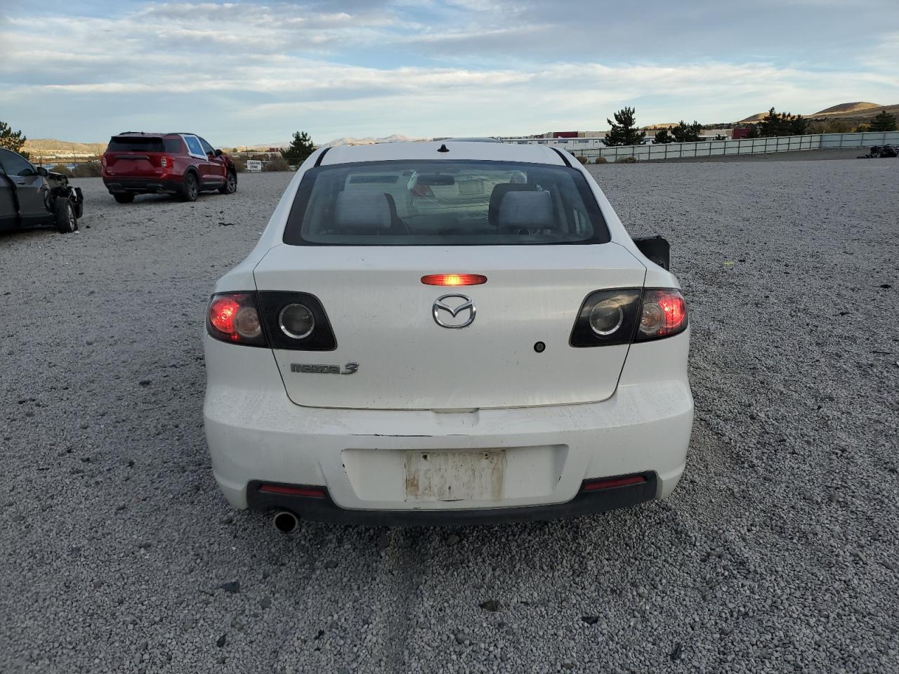 2008 Mazda 3 S VIN: JM1BK324181864548 Lot: 90098285