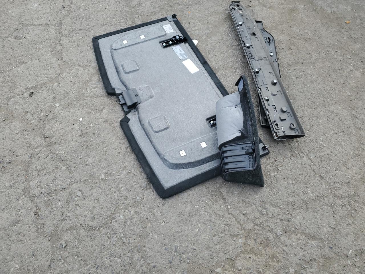 2018 Volvo Xc90 T6 VIN: YV4A22PL9J1328441 Lot: 85692605