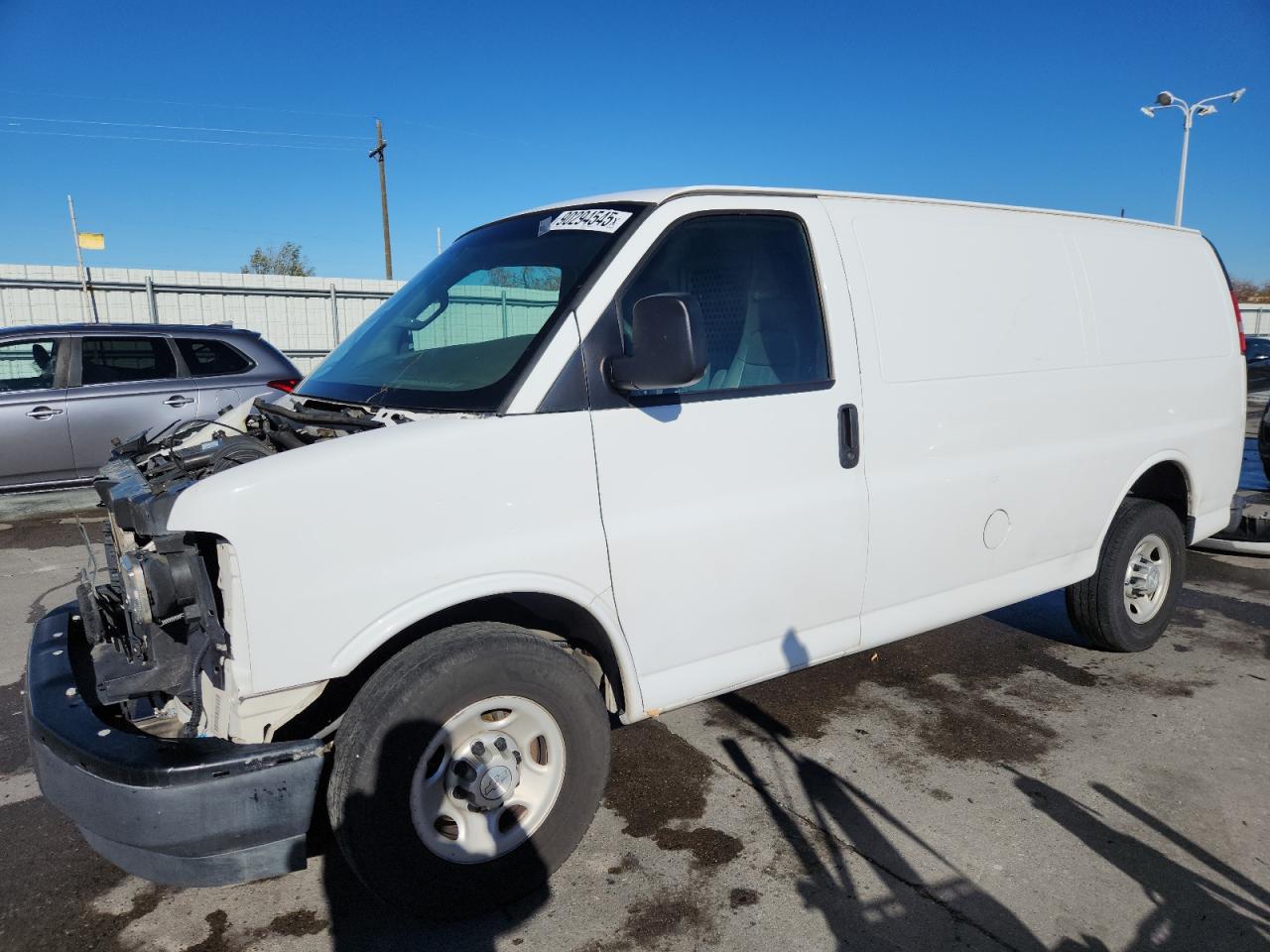 CHEVROLET EXPRESS 2017. Lot# 90294545. VIN 1GCWGAFF6H1109642. Photo 1