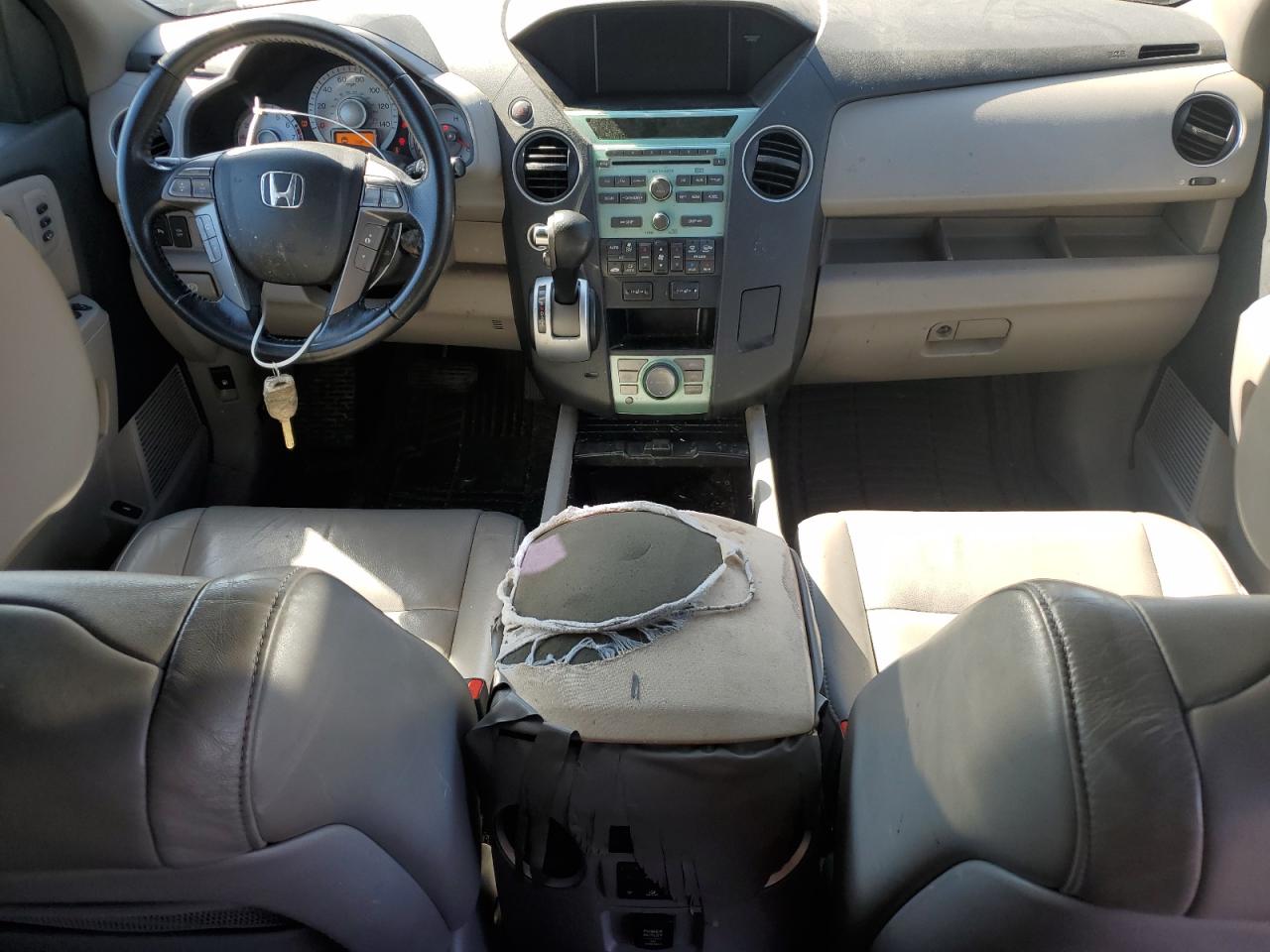 2010 Honda Pilot Touring VIN: 5FNYF4H83AB033998 Lot: 85347245