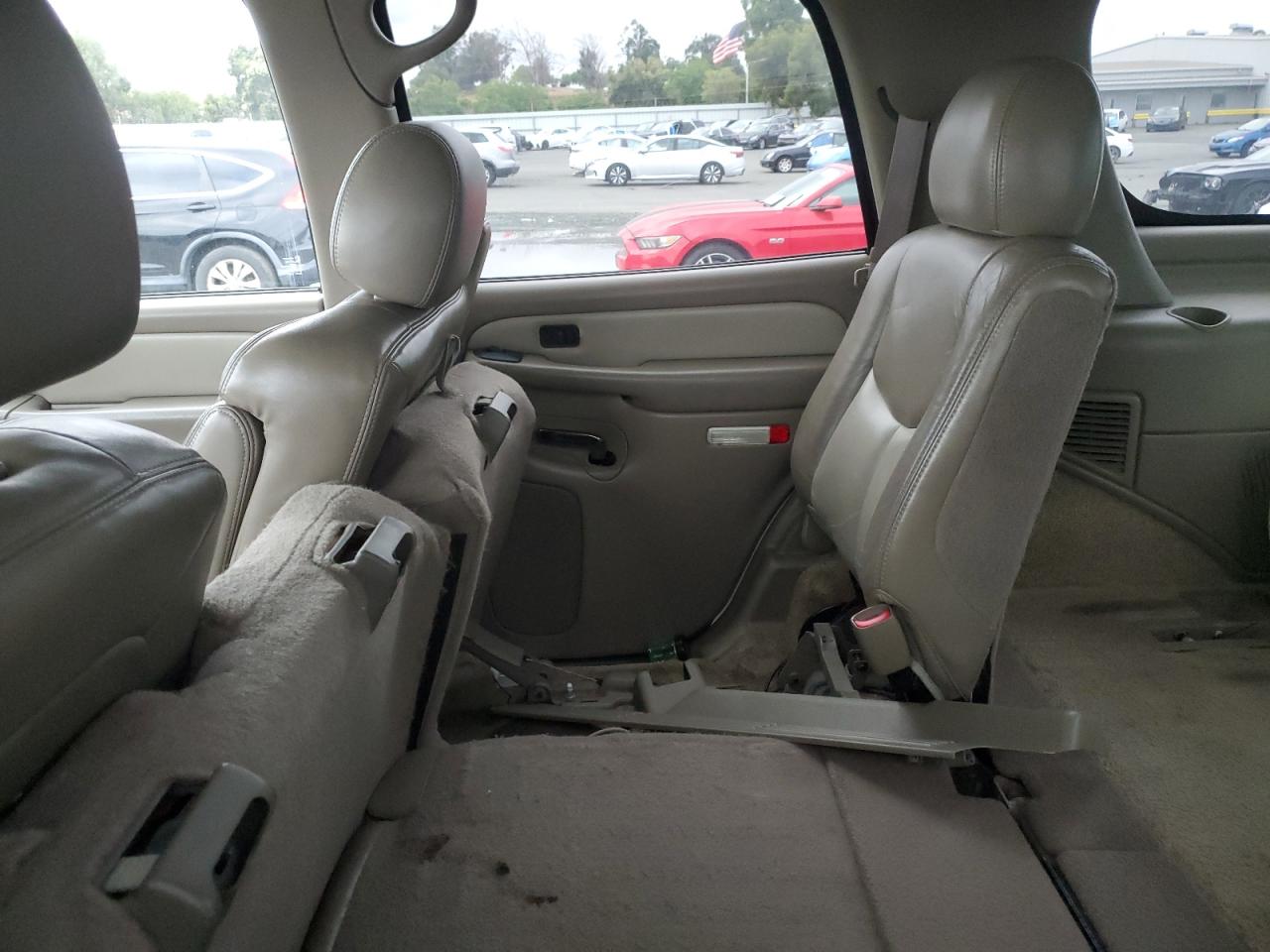 2003 GMC Yukon Denali VIN: 1GKEK63U43J284141 Lot: 82218265