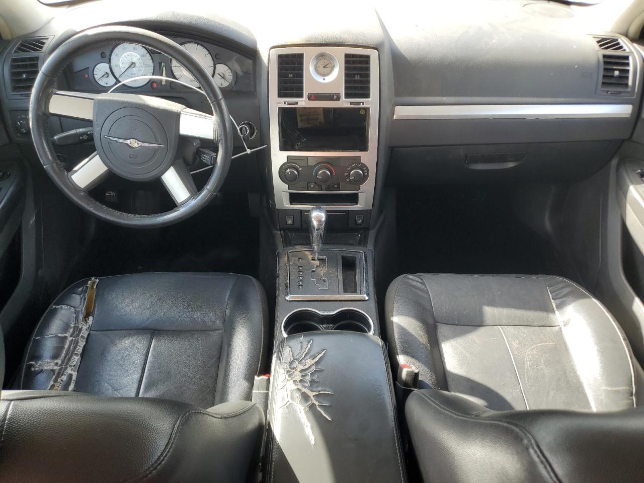 2008 Chrysler 300 Touring VIN: 2C3KA53GX8H267699 Lot: 81299995