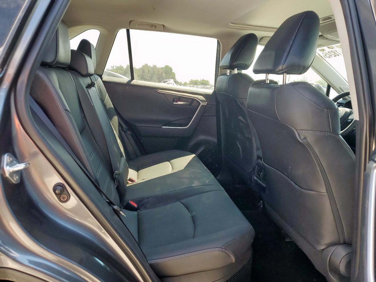 2021 Toyota Rav4 Limited VIN: 4T3D6RFV6MU052984 Lot: 84418245