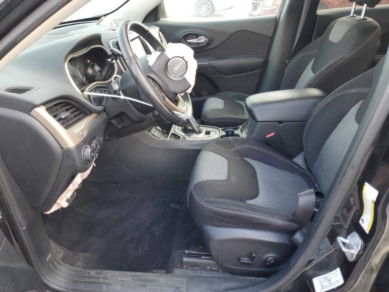 2014 Jeep Cherokee Latitude VIN: 1C4PJLCS7EW221559 Lot: 85555595