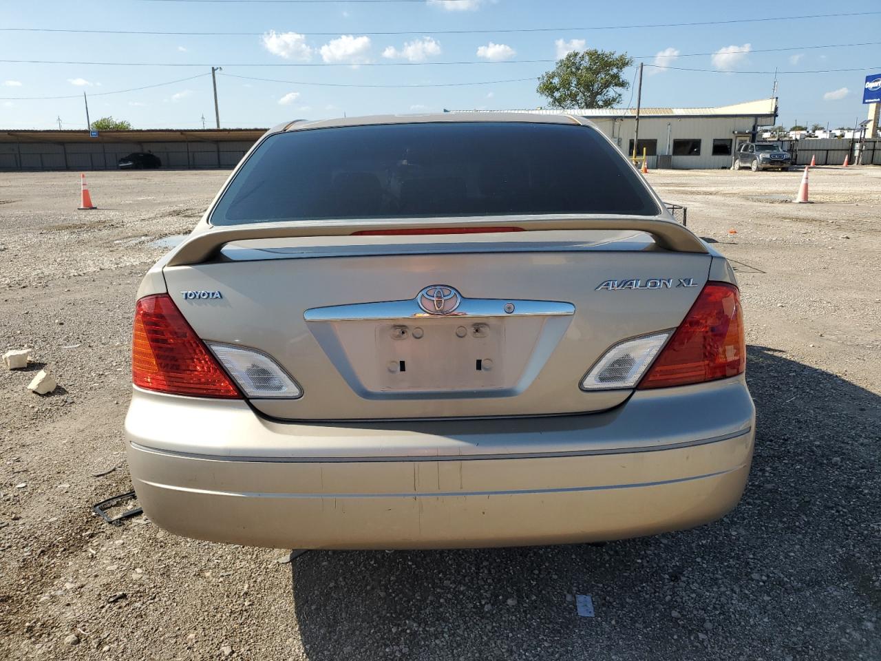 2002 Toyota Avalon Xl VIN: 4T1BF28BX2U258655 Lot: 87130625