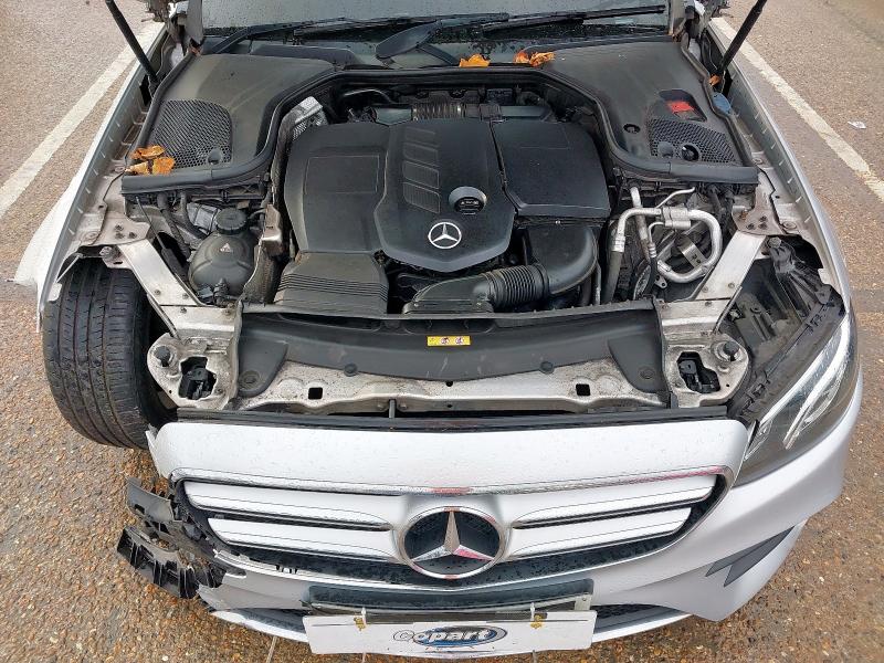 2016 MERCEDES-BENZ E CLASS E220D AMG LINE 4DR 9G-TRONIC