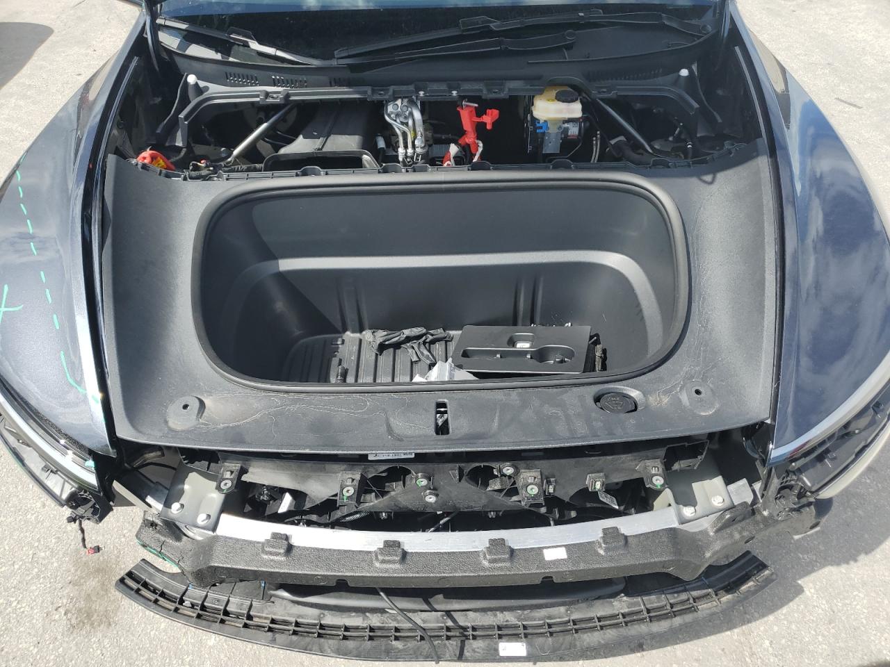 2026 Tesla Model Y VIN: 7SAYGDEE8TA401683 Lot: 85519855