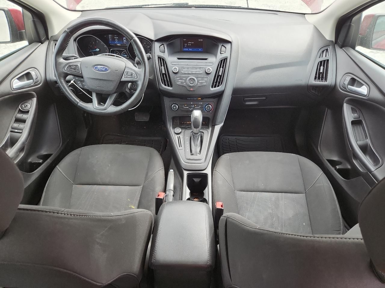 2015 Ford Focus Se VIN: 1FADP3K24FL333215 Lot: 84633365