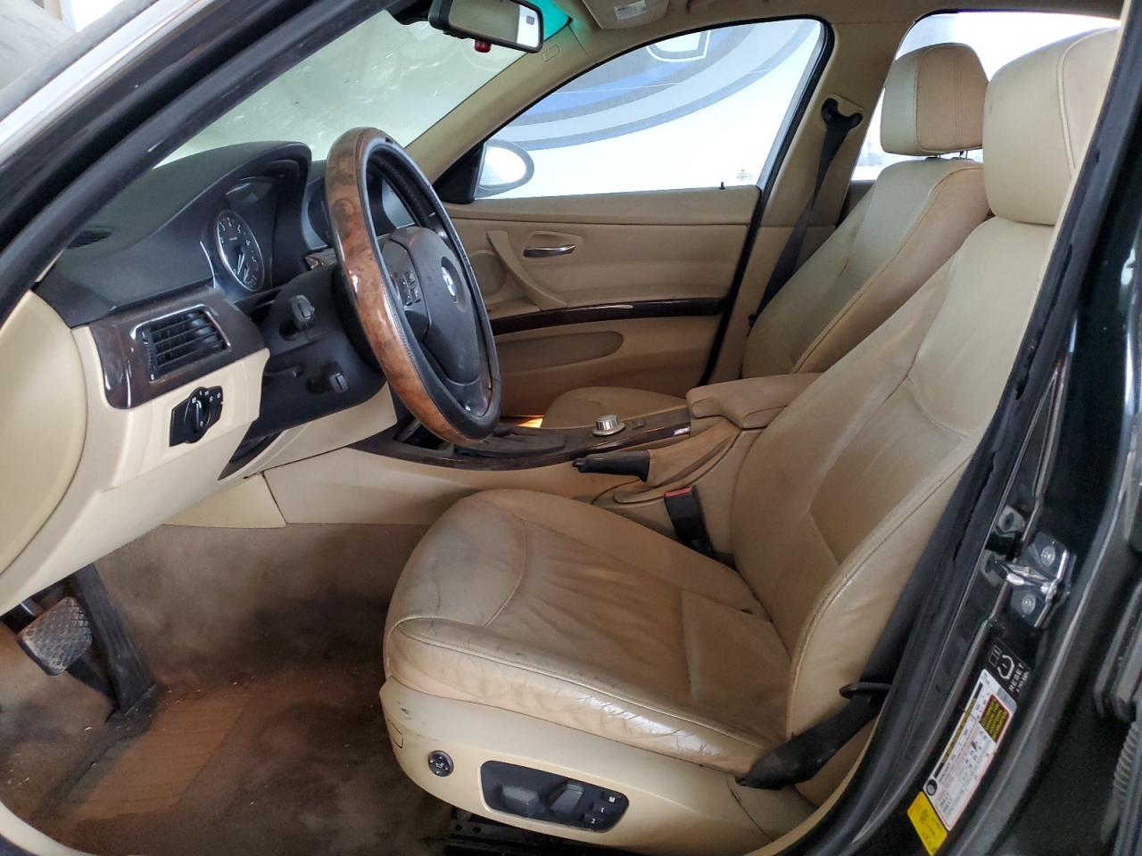 2006 BMW 330 I VIN: WBAVB33516KS38250 Lot: 84475395