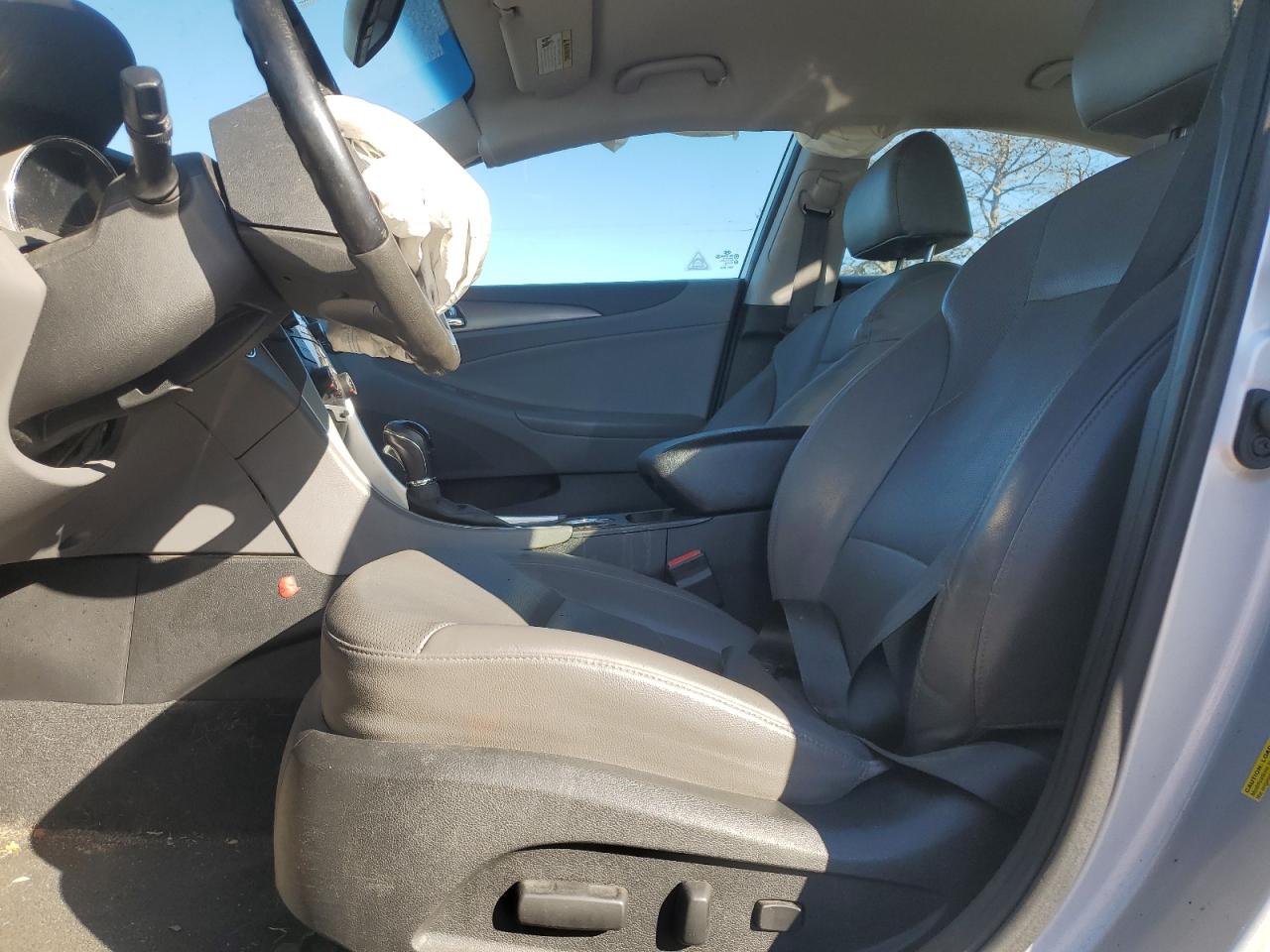 2012 Hyundai Uk VIN: KMHEC4A44CA044762 Lot: 81851275