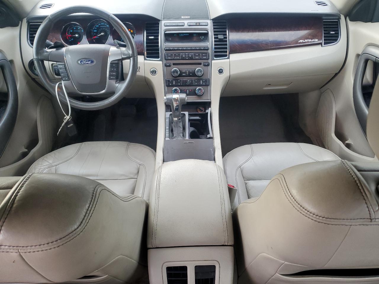 2010 Ford Taurus Sel VIN: 1FAHP2EW0AG111525 Lot: 81854945