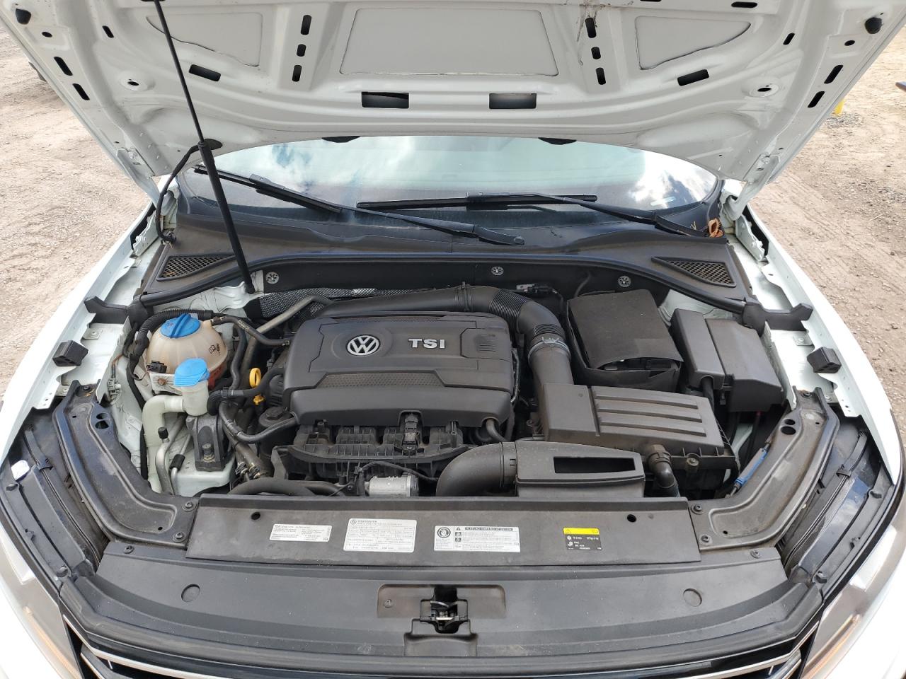 2017 Volkswagen Passat R-Line VIN: 1VWDT7A34HC067377 Lot: 84054685