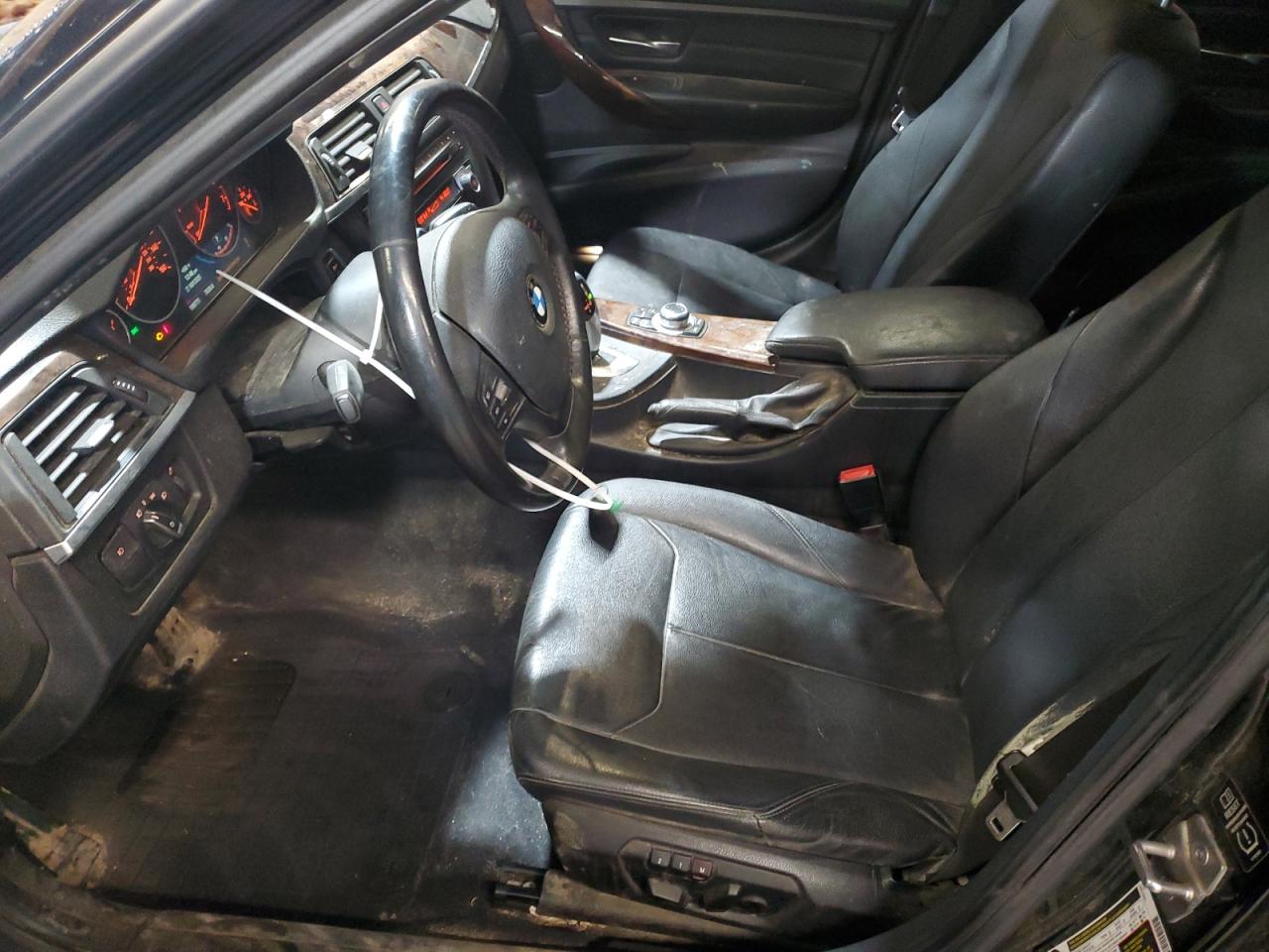 2013 BMW 328 Xi VIN: WBA3B3C58DF543239 Lot: 85844875