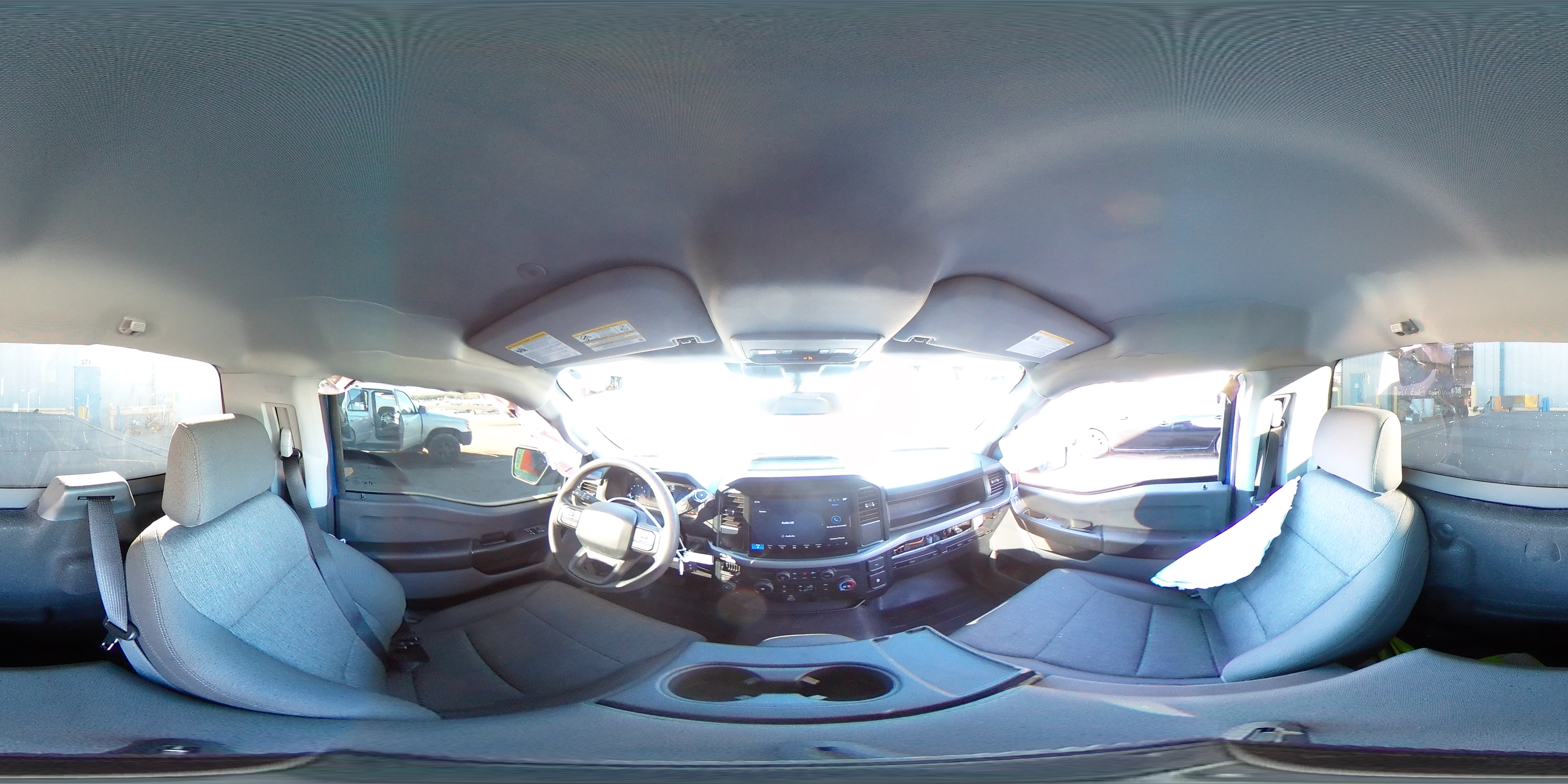 2025 Ford F150 Xl VIN: 1FTMF1L50SKD17717 Lot: 90331485