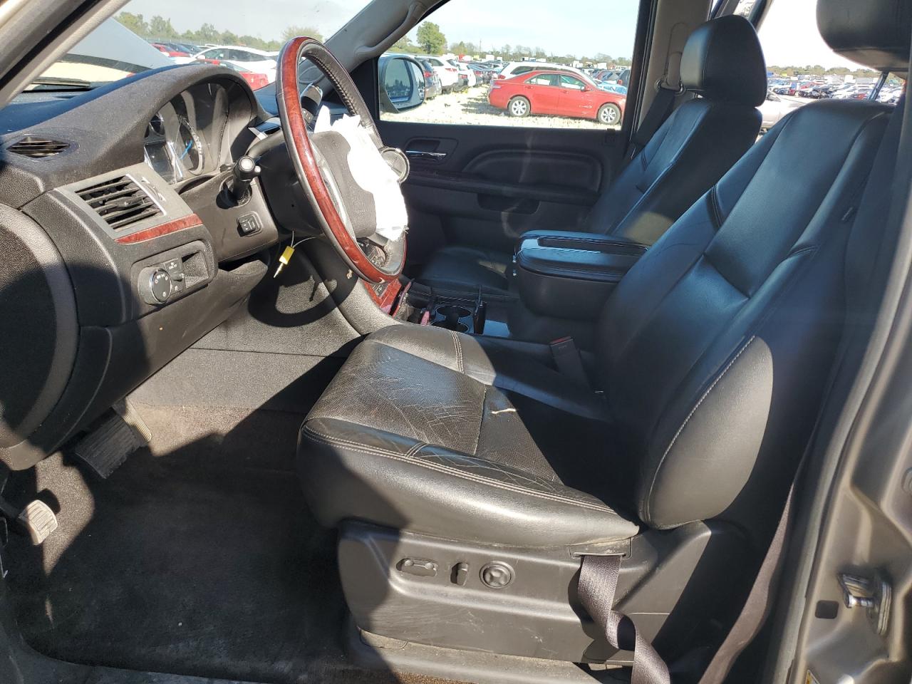 2013 Cadillac Escalade Luxury VIN: 1GYS4BEF3DR145843 Lot: 82412465