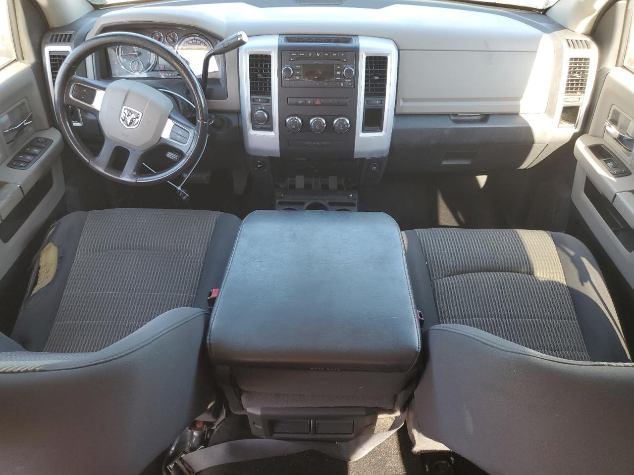 2009 Dodge Ram 1500 VIN: 1D3HV13T39S771397 Lot: 90455555