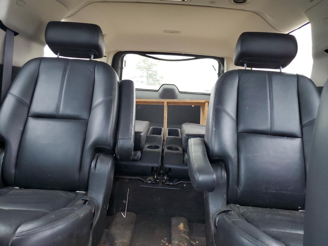 2008 GMC Yukon Xl C1500 VIN: 1GKFC16038R229394 Lot: 85842465