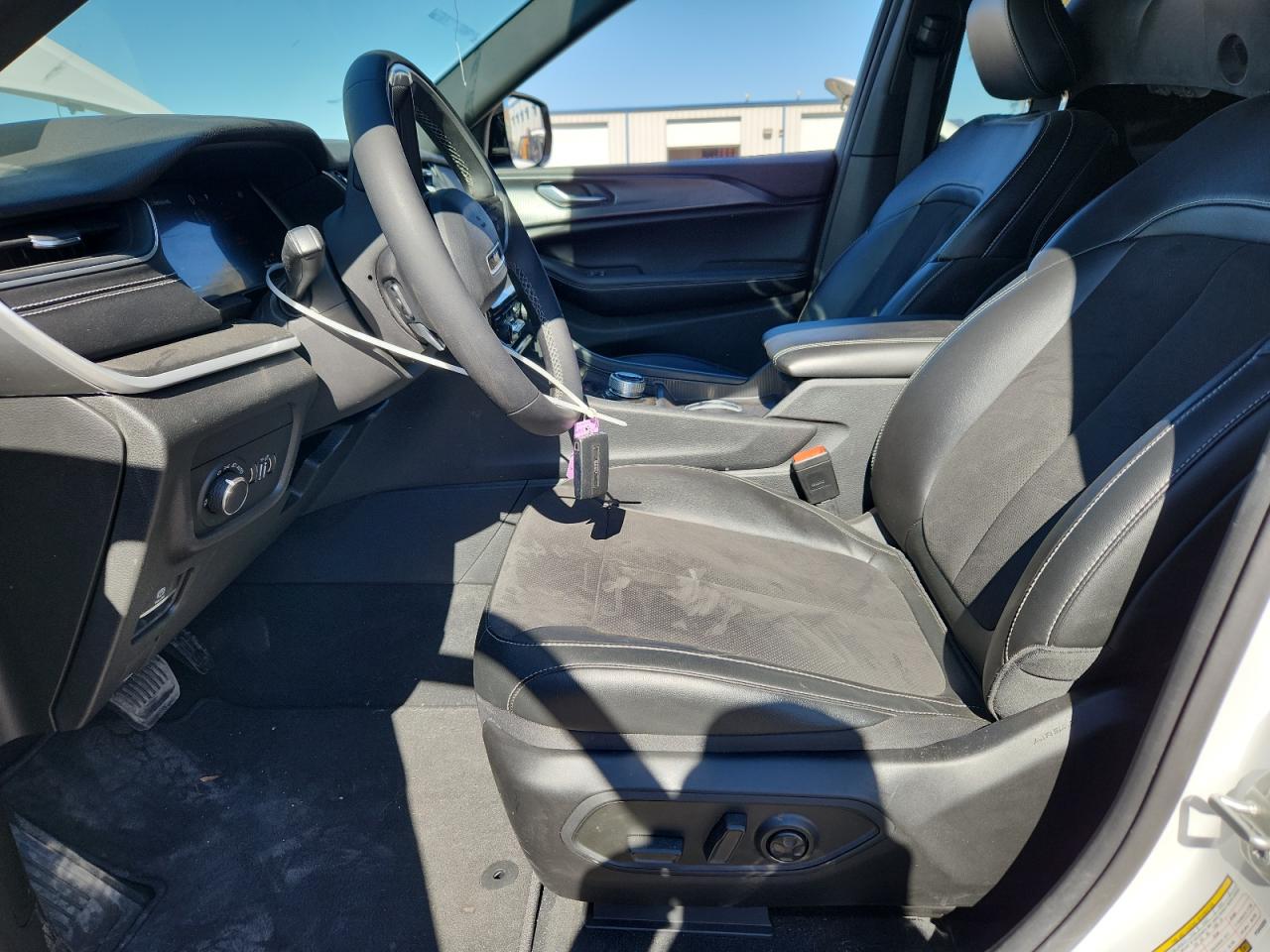 2023 Jeep Grand Cherokee Laredo VIN: 1C4RJHAG8PC646359 Lot: 90713495