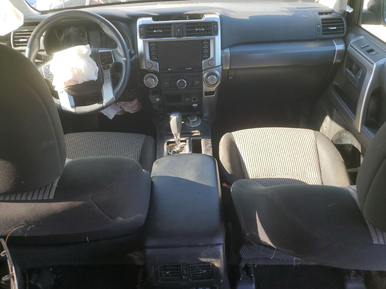 2021 Toyota 4Runner Sr5/Sr5 Premium VIN: JTEMU5JR5M5941562 Lot: 86270105