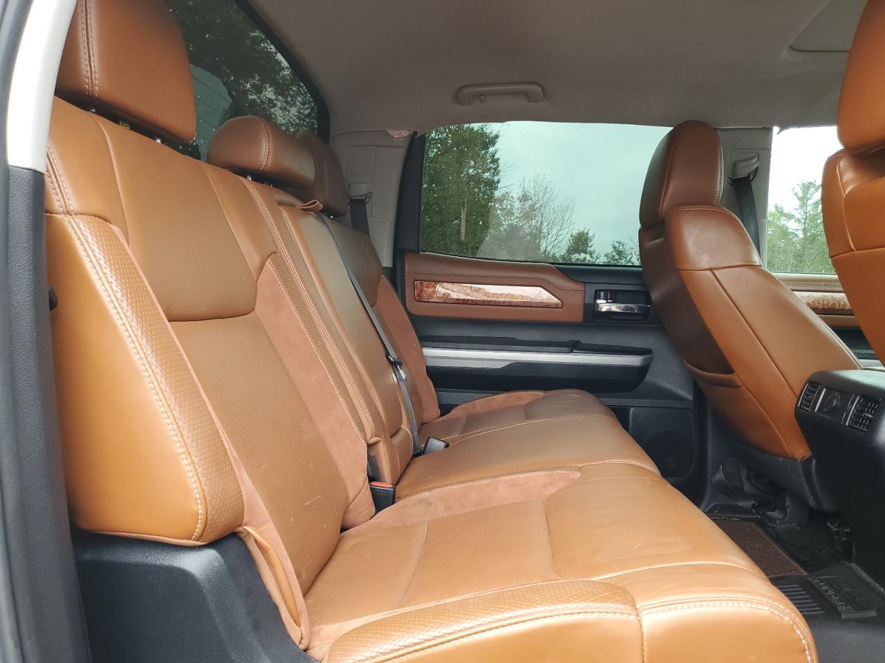 2018 Toyota Tundra Crewmax 1794 VIN: 5TFAY5F18JX696495 Lot: 85485455