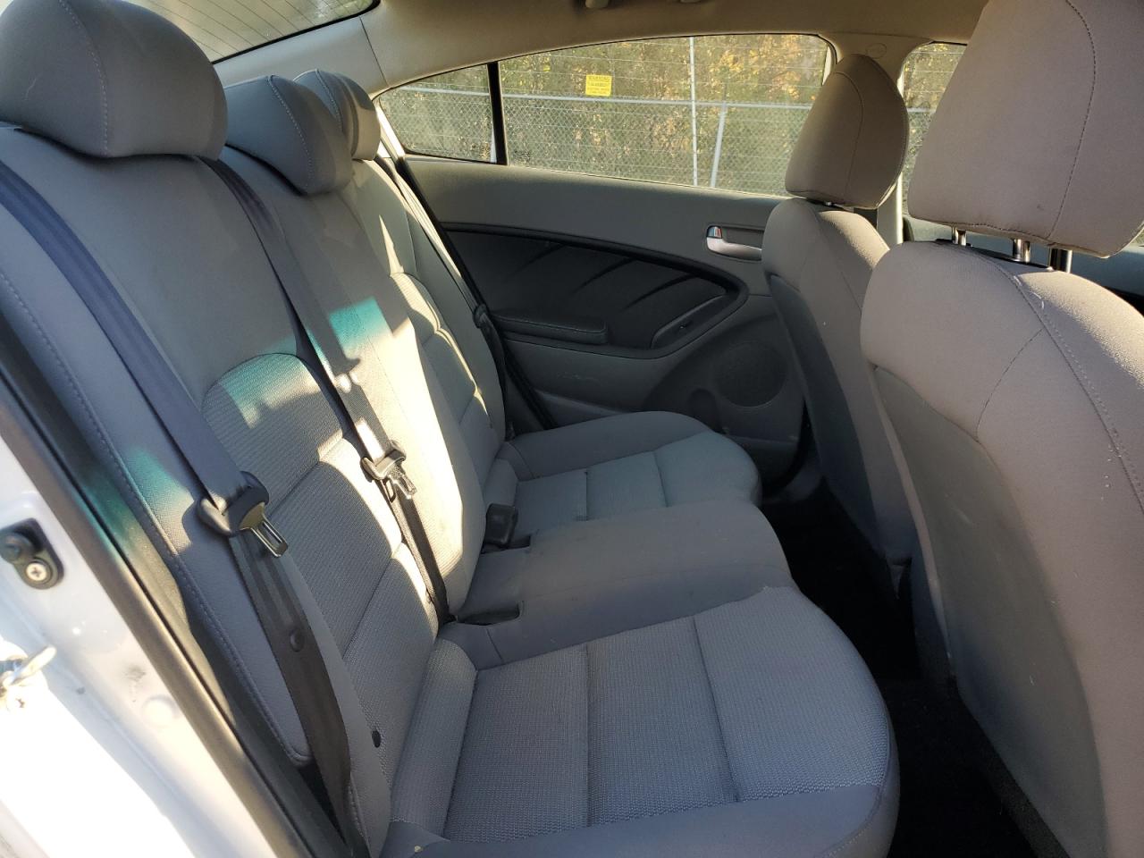 2017 Kia Forte Lx VIN: 3KPFK4A77HE066071 Lot: 90219725