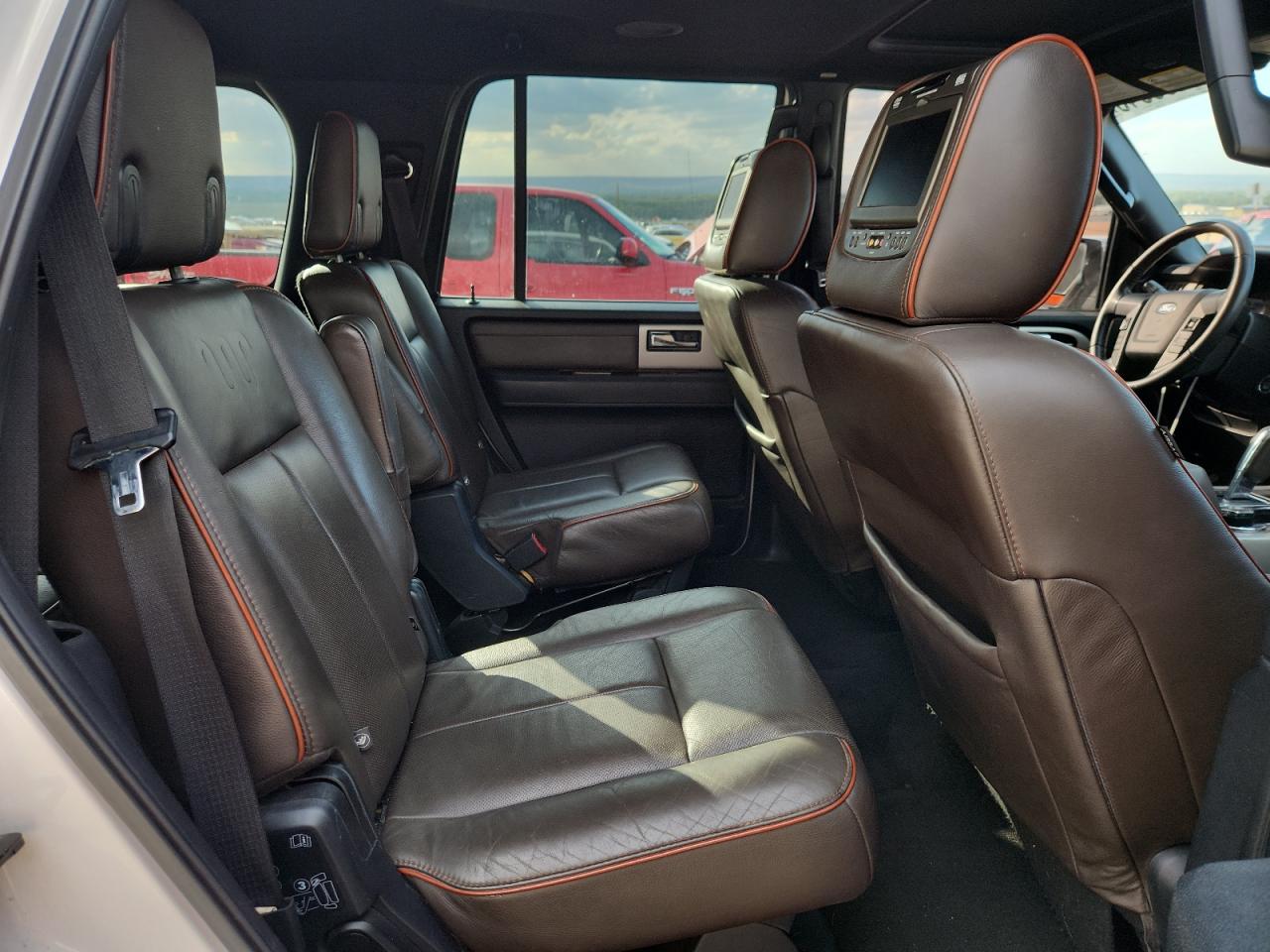 2015 Ford Expedition Xlt VIN: 1FMJU1HT1FEF26447 Lot: 85296545