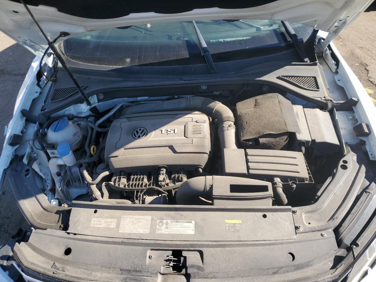 2017 Volkswagen Passat Se VIN: 1VWBT7A3XHC038585 Lot: 85599675