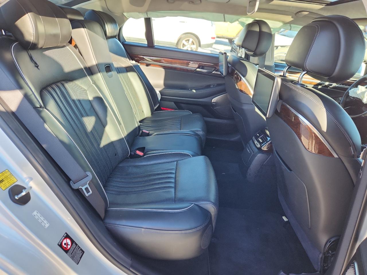 2019 Genesis G90 Ultimate VIN: KMTF54JH1KU054122 Lot: 89650465