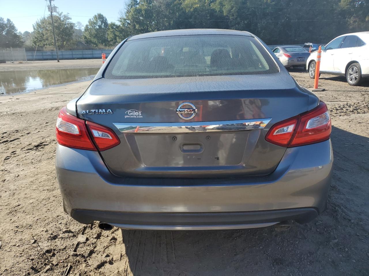 2017 Nissan Altima 2.5 VIN: 1N4AL3APXHN330127 Lot: 85565155