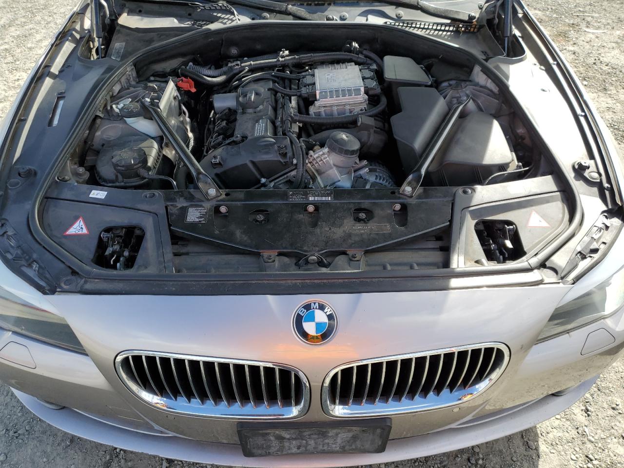 2011 BMW 528 I VIN: WBAFR1C52BC749197 Lot: 86252105
