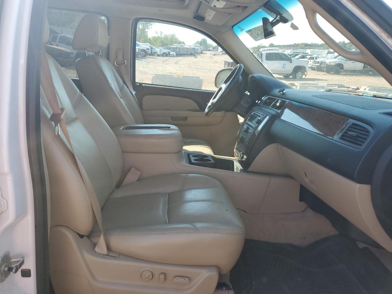 2007 Chevrolet Tahoe K1500 VIN: 1GNFK13077R152540 Lot: 81943475