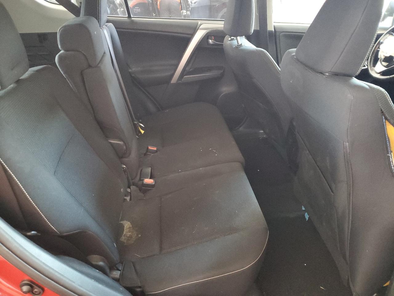 2016 Toyota Rav4 Xle VIN: JTMRFREV5GJ087137 Lot: 81811795