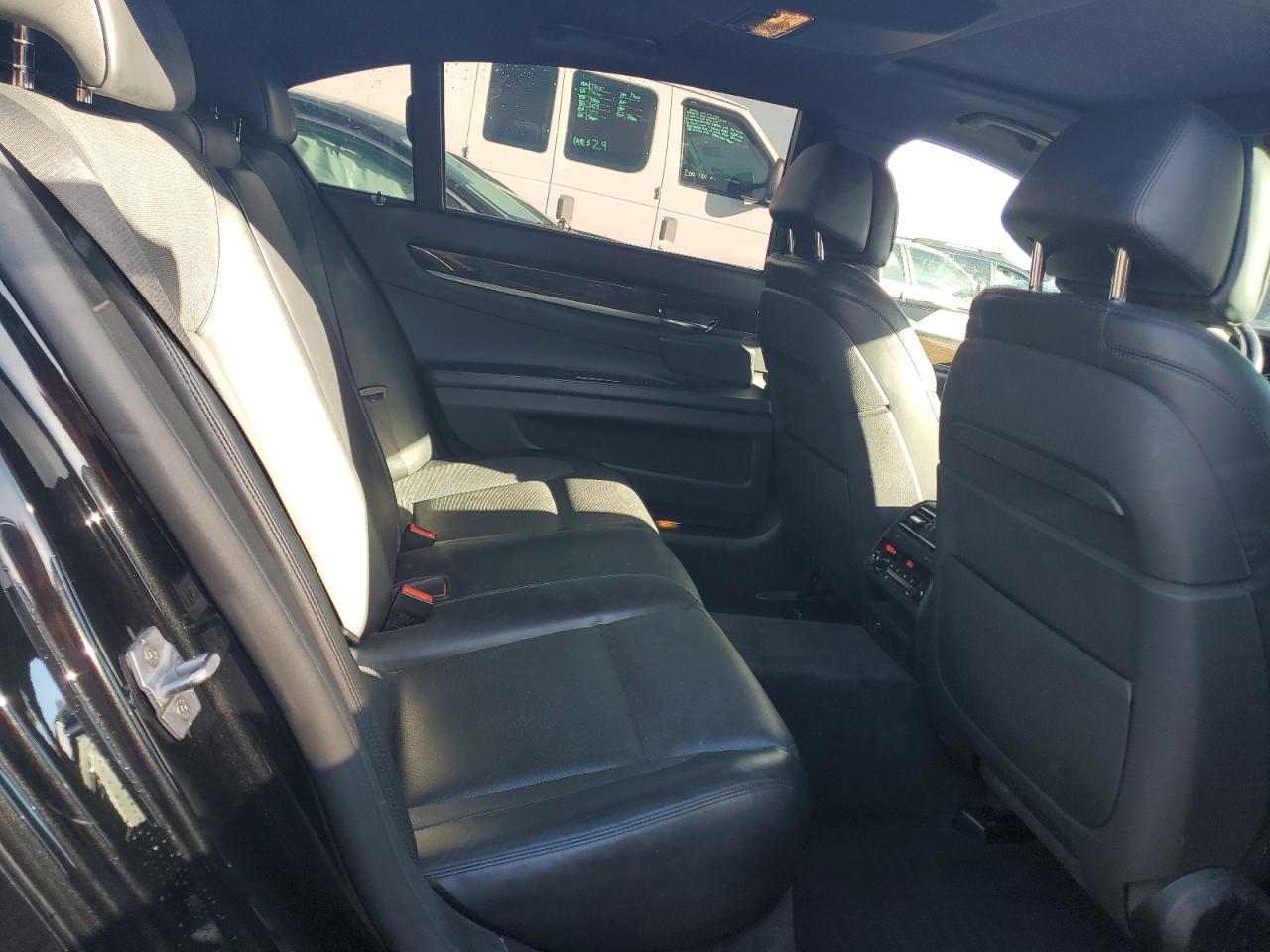 2013 BMW 750 Lxi VIN: WBAYF8C5XDD141533 Lot: 86252435