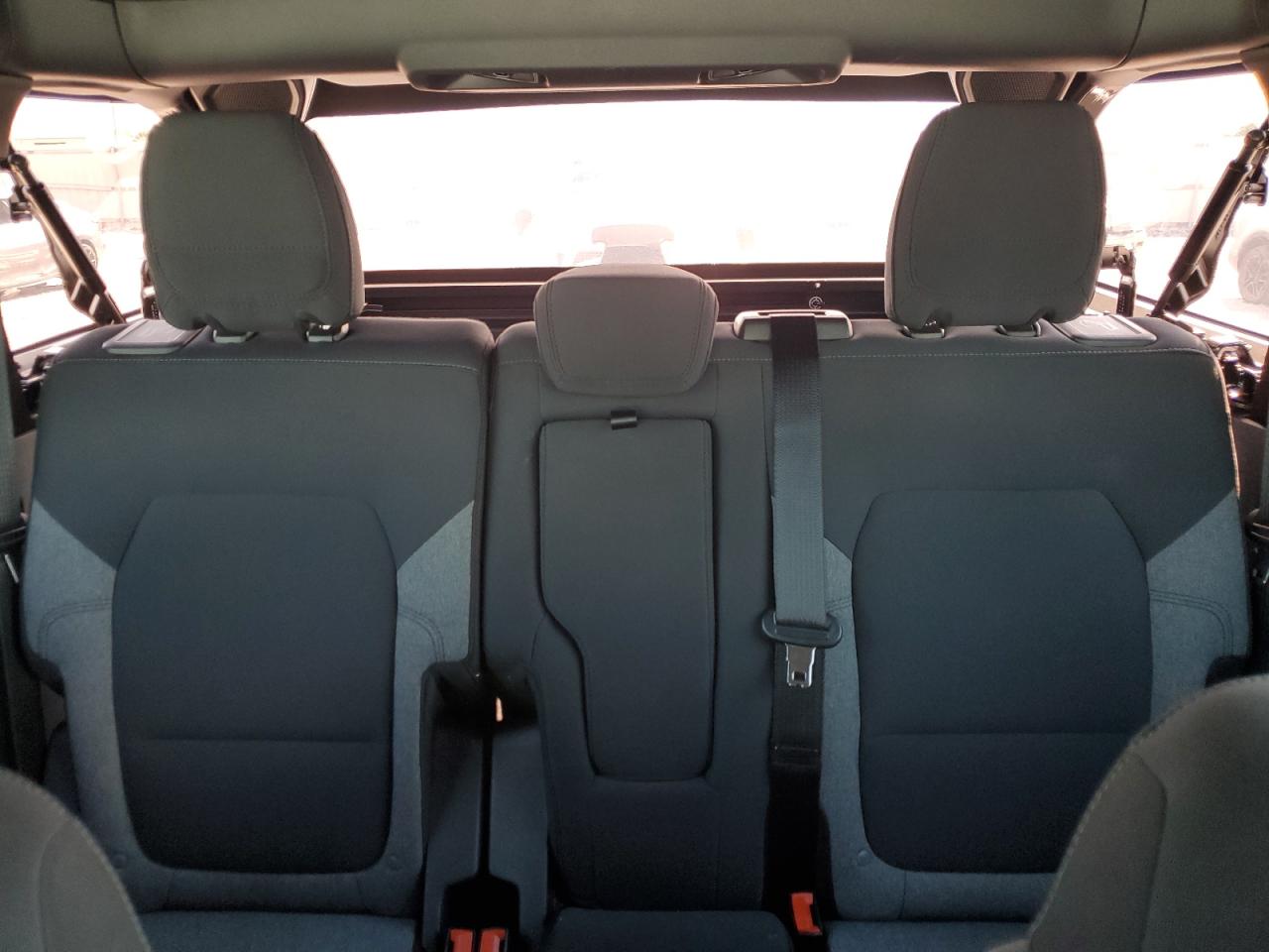 2025 Ford Bronco VIN: 1FMDE6BH5SLA76030 Lot: 82296295