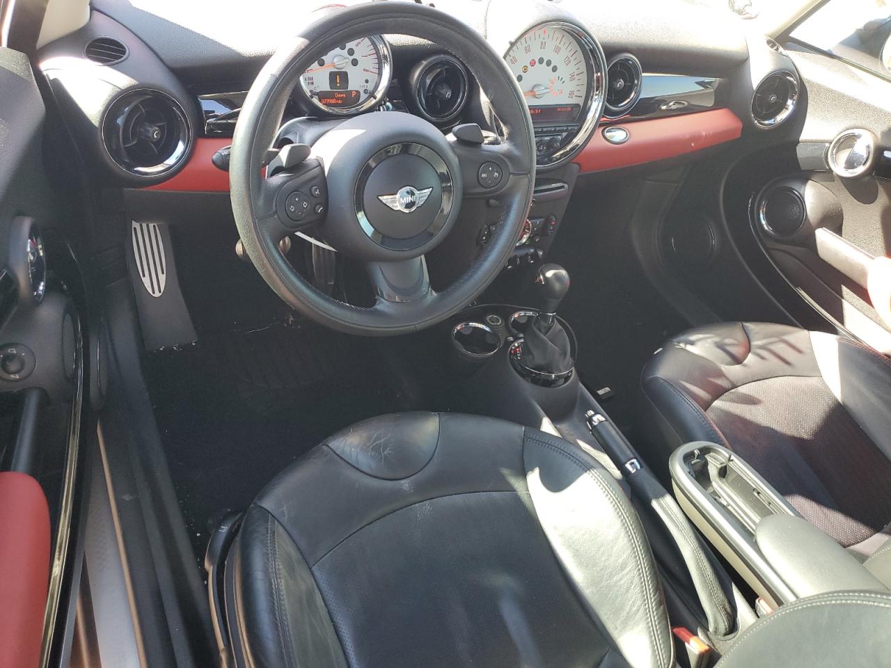 2013 Mini Cooper S VIN: WMWSV3C52DT388997 Lot: 90607235