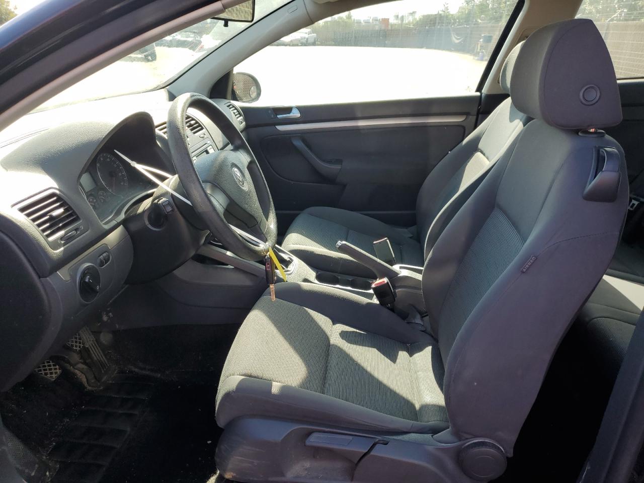 2008 Volkswagen Rabbit VIN: WVWAB71K18W091120 Lot: 82396045