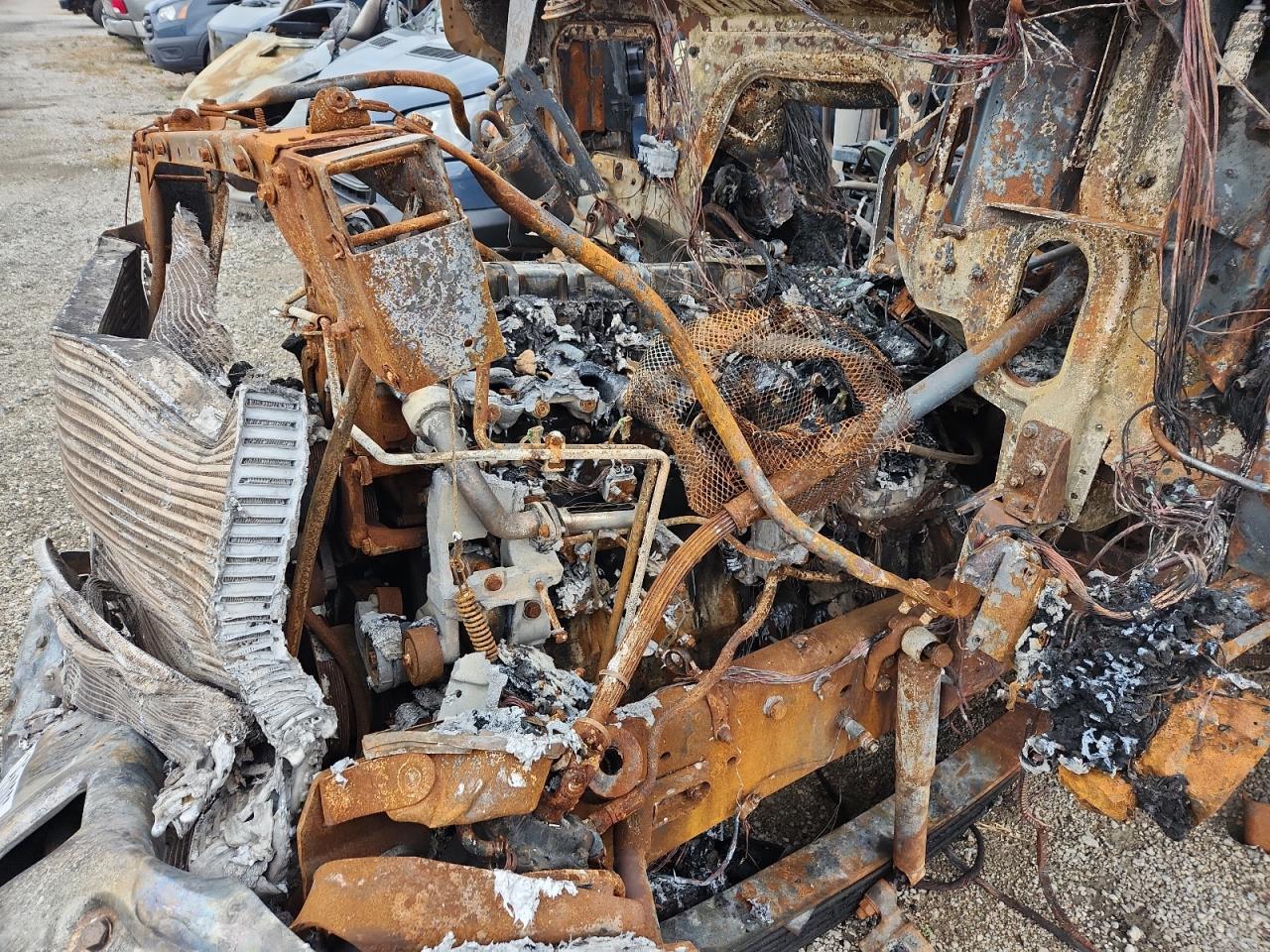 2005 Sterling L9500 Dump Truck VIN: 2FZHAZCV45AU44203 Lot: 85092925