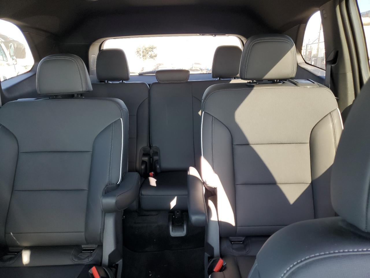 2025 Buick Enclave Preferred VIN: 5GAEVARS1SJ103119 Lot: 85879635