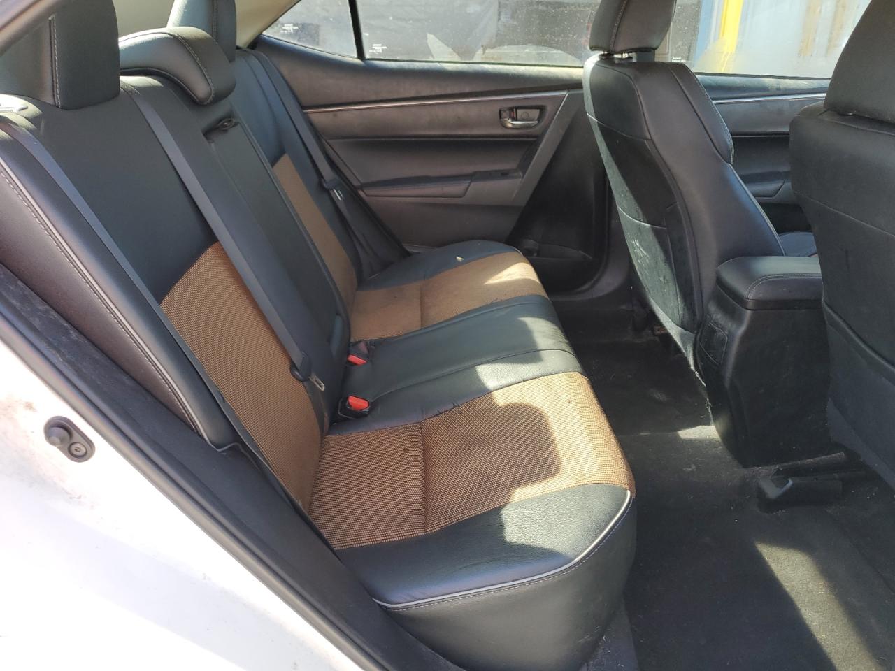 2016 Toyota Corolla L VIN: 5YFBURHE2GP406380 Lot: 82325735