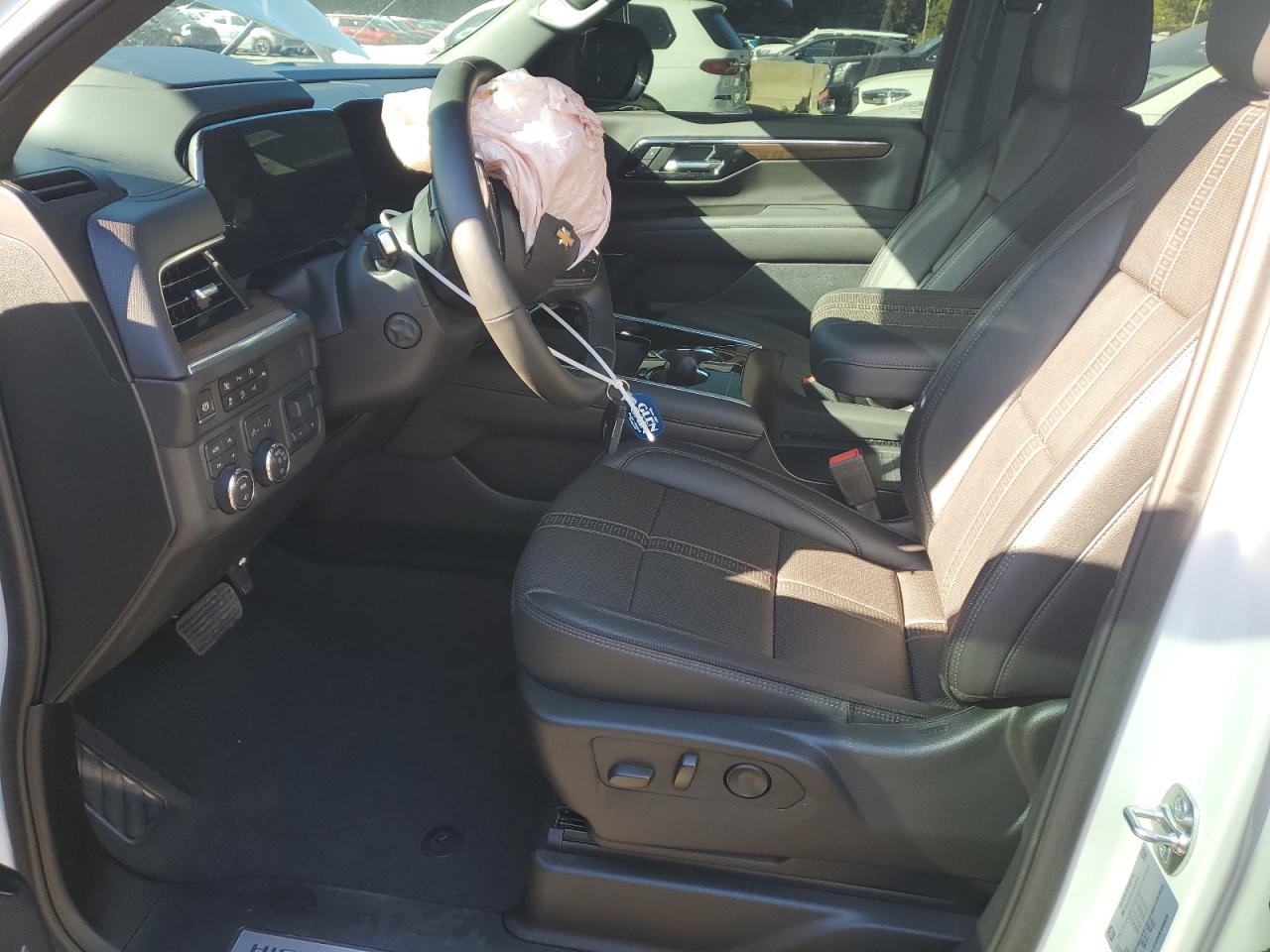 2025 Chevrolet Suburban K1500 High Country VIN: 1GNS6GRL9SR137022 Lot: 84966035