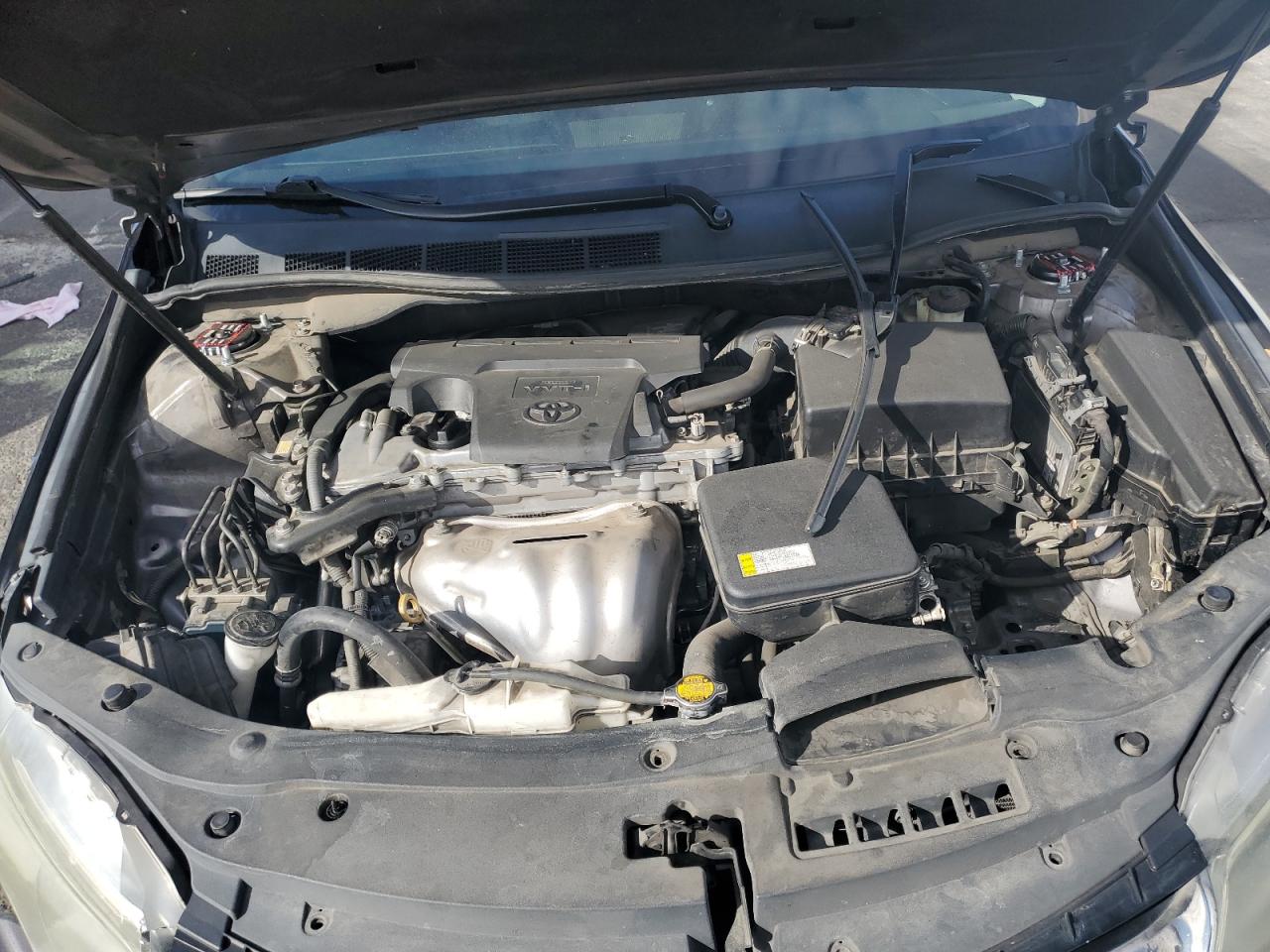 2015 Toyota Camry Le VIN: 4T1BF1FK1FU975951 Lot: 86185195