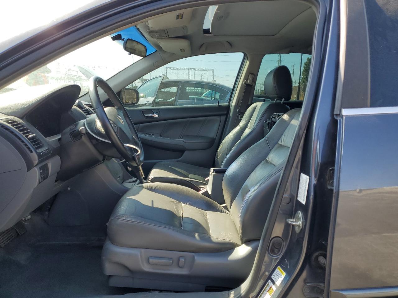 2007 Honda Accord Ex VIN: 1HGCM56837A040011 Lot: 82285115