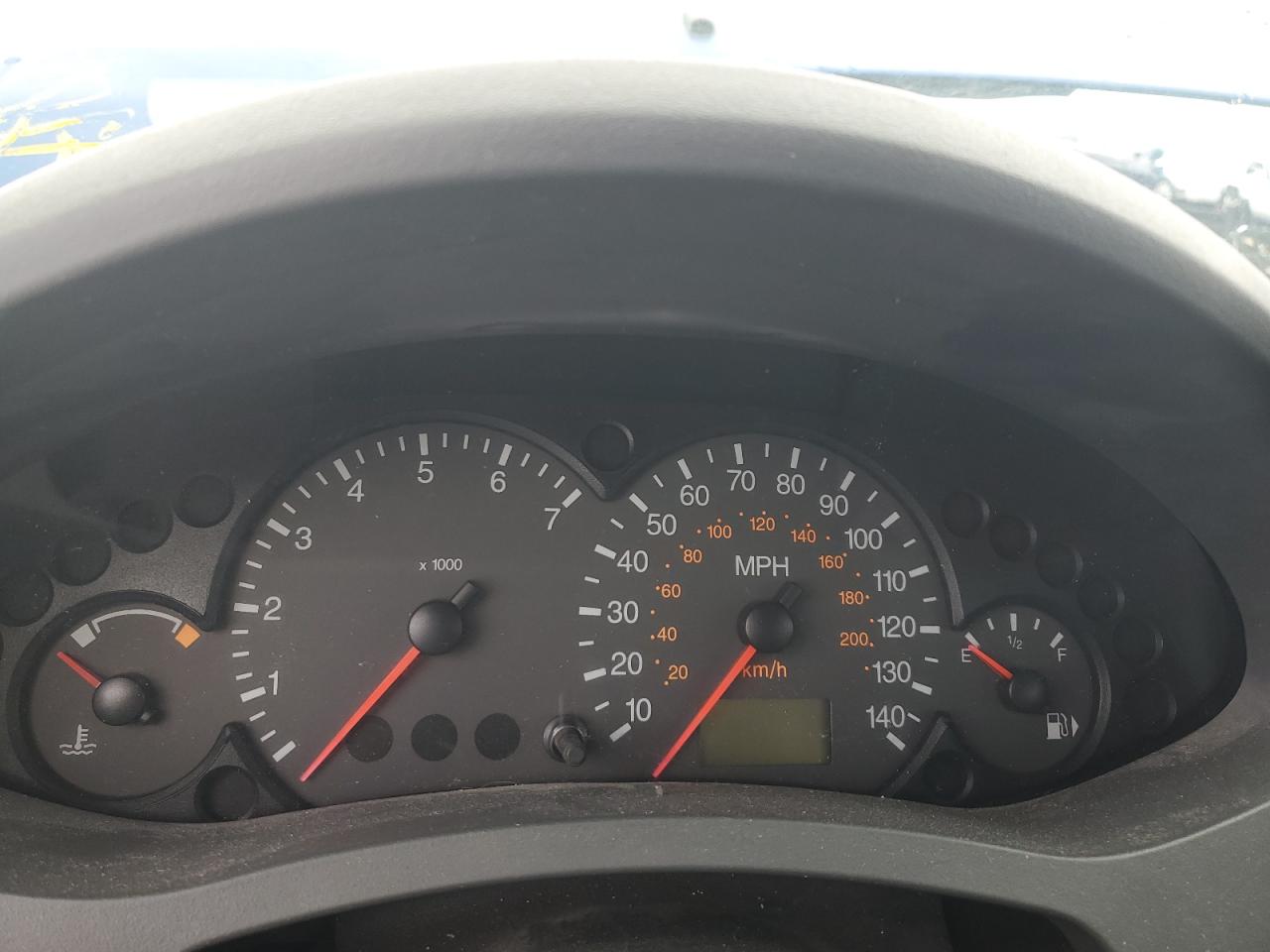 2005 Ford Focus Zx4 VIN: 1FAHP34N35W307372 Lot: 82217455