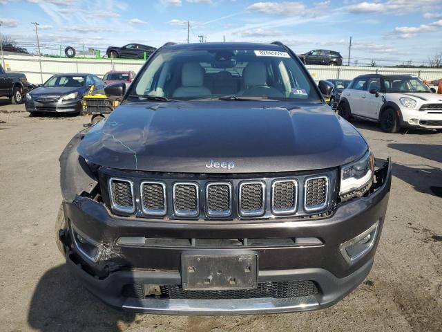  JEEP COMPASS 2017 Серебристый