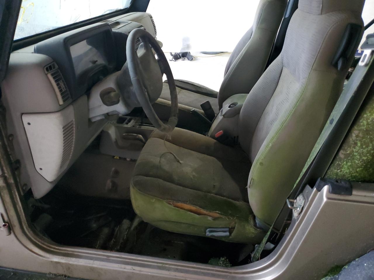 2004 Jeep Wrangler / Tj Rubicon VIN: 1J4FA69S64P743431 Lot: 90624455