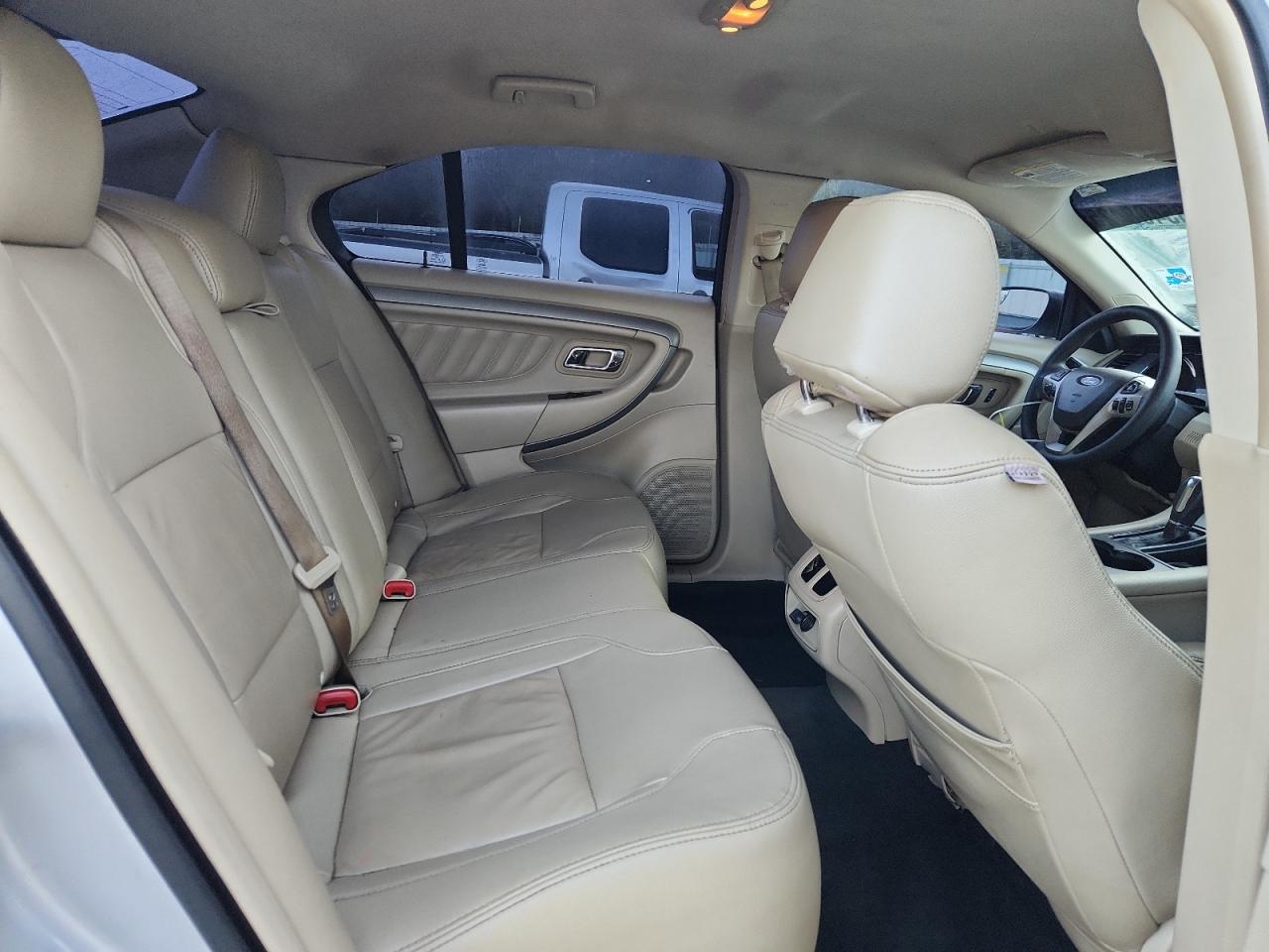 2017 Ford Taurus Se VIN: 1FAHP2D81HG128525 Lot: 85408425