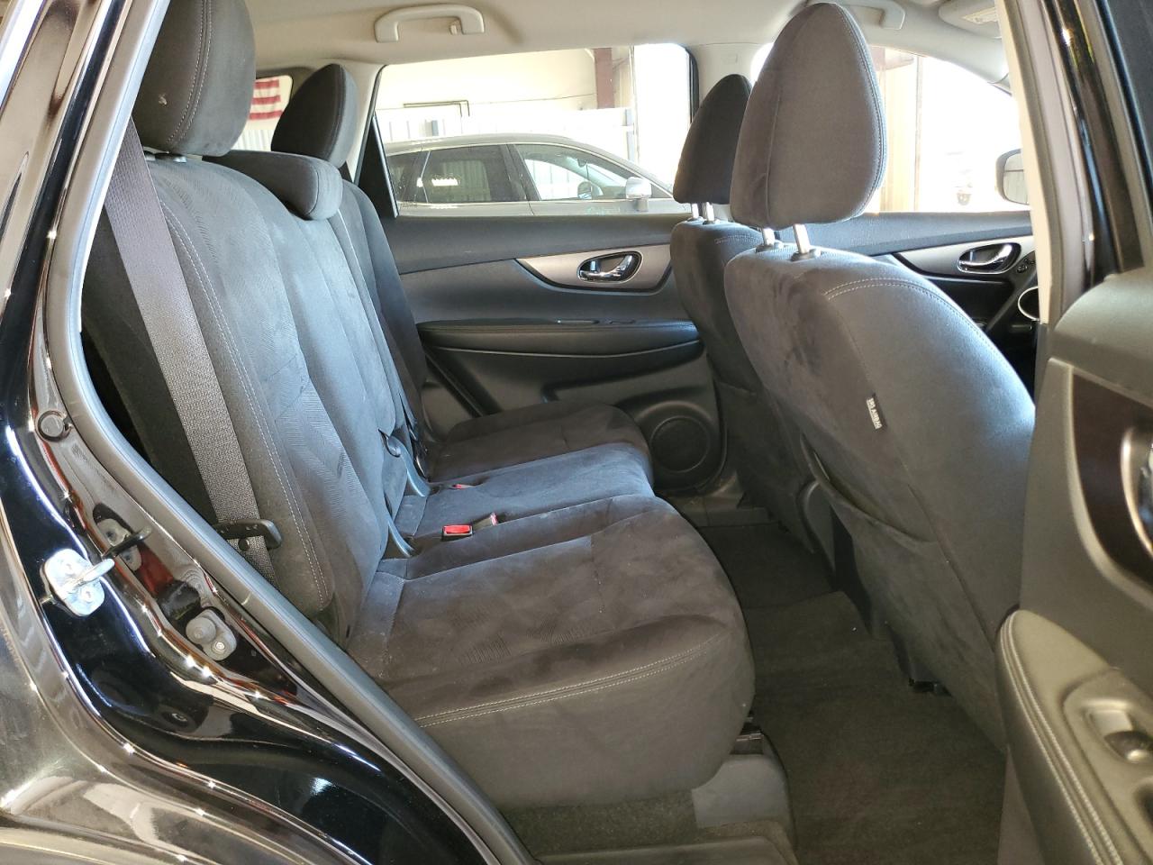 2015 Nissan Rogue S VIN: KNMAT2MV0FP507218 Lot: 85511545